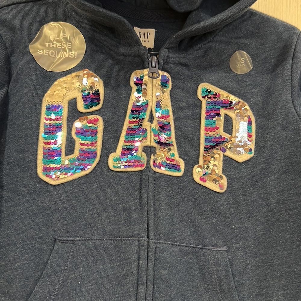 Gap Flip on Sequins jacket - Picture 2 of 10